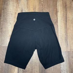 Black lululemon biker shorts